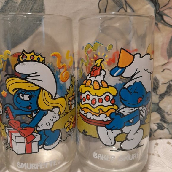 Vintage 1983 Peyo Smurfs Drinking Glasses - Set of 6 - Picture 5 of 8